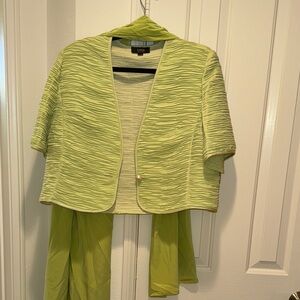 Liola Green Textured Jacket and Scarf Set